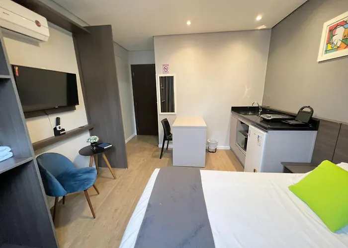 Rezende Suítes Hotel