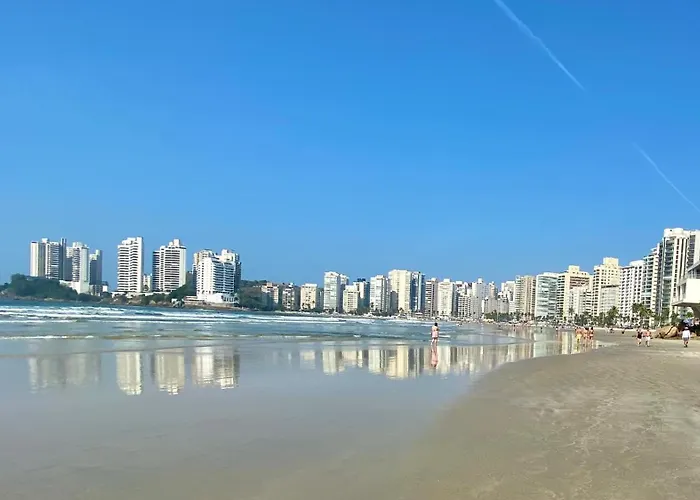 Guaruja Pitangueiras apto na praia