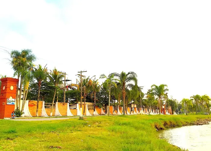 Iate Park Hotel