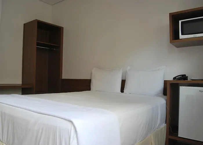 Madeira Mamore Hotel