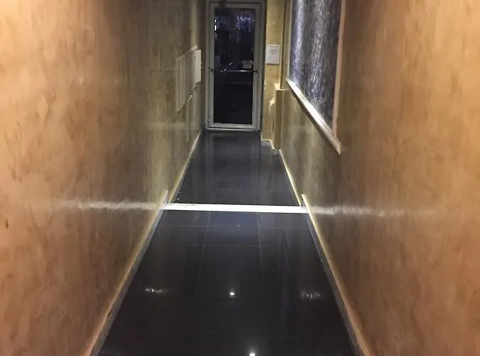 Belo (Adults Only)