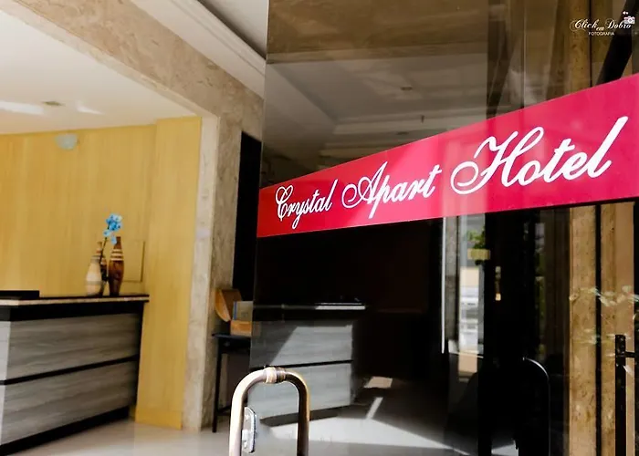Crystal Apart Hotel