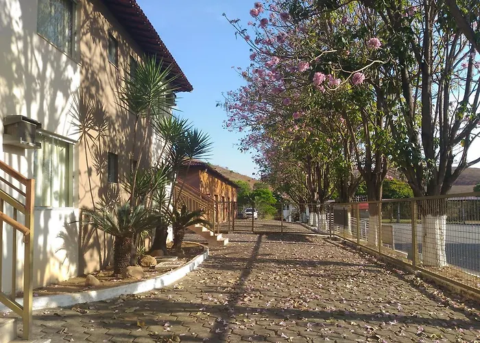 Hotel Pinheiros Chonim de Baixo, Brasil