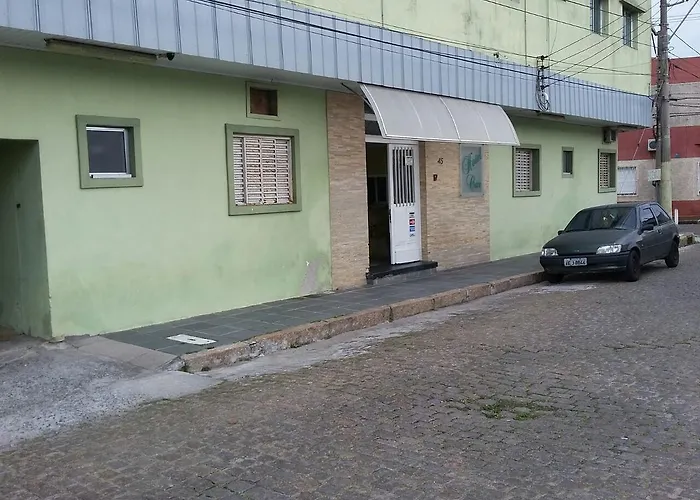 Hotel Car