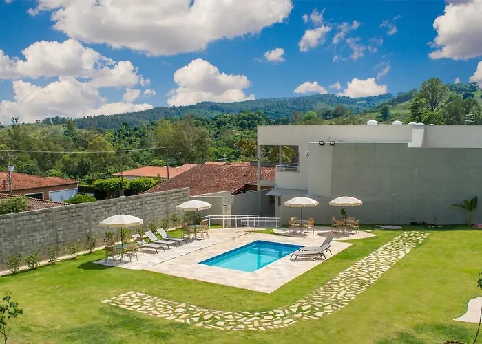 Pousada Araucária Espirito Santo do Pinhal, Brasil