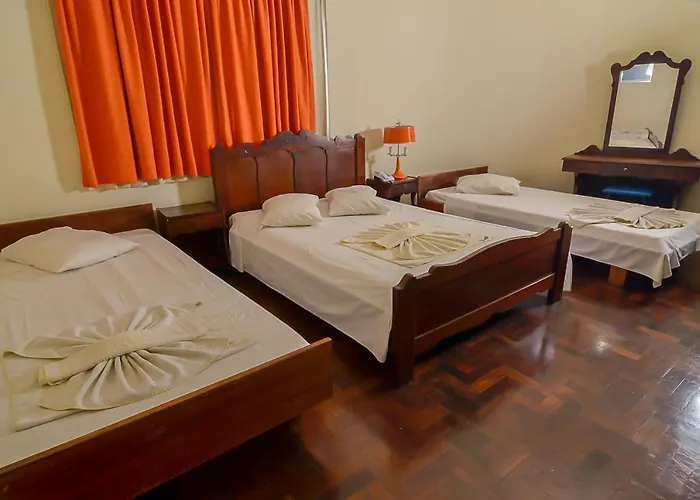 Hotel Indaiá Maringá, Brasil
