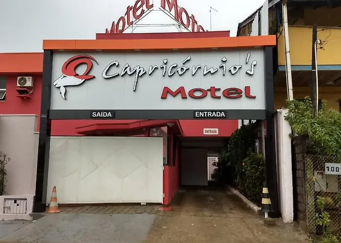 Capricornios Motel