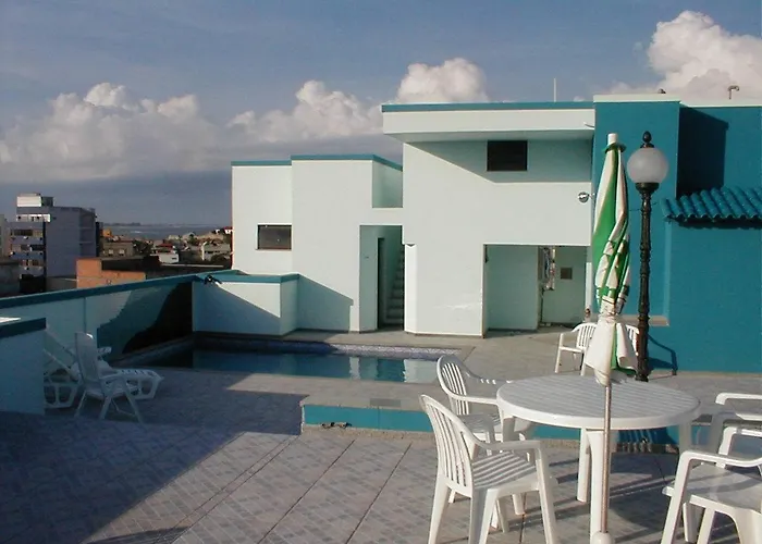 Crystal Apart Hotel