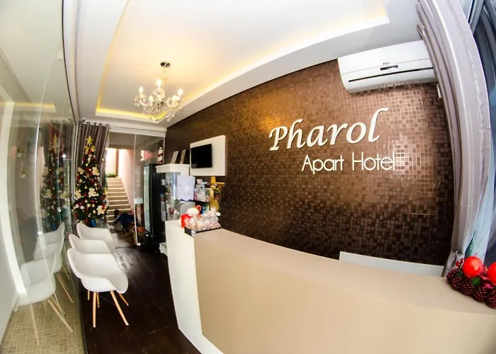 Pharol Apart