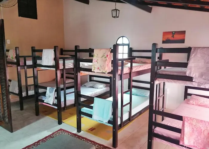 Kionda Surf Hostel