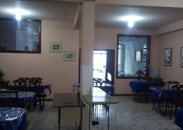 Royal Palace Hotel