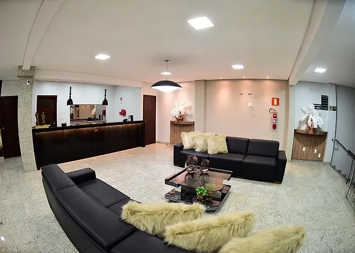 Topázio Imperial Hotel Itaúna, Brasil